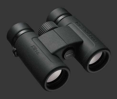 Nikon Prostaff P3 10x30 kiikari